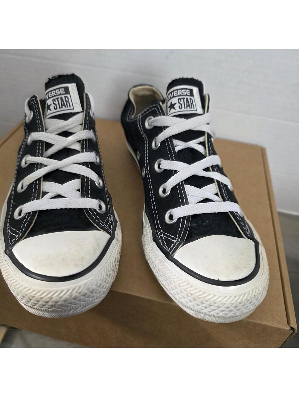 Converse Chuck Taylor All Star Ox Low Black Women’s Size 5 (UK 3, EUR 35) W9166